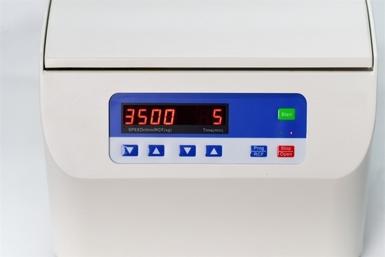 4000 Rpm سرعت پایین - سانتریفیوژ بنچ تاپ 5ml/10ml/50ml ظرفیت، حداکثر 6×50ml پیکربندی