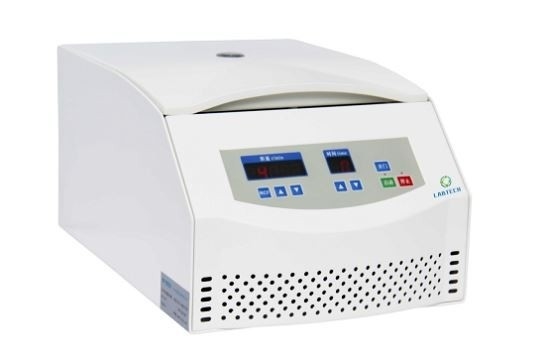 6 * 50ml میز پایین سرعت سانتریفیوژ AC 220/110V 50/60HZ 2A