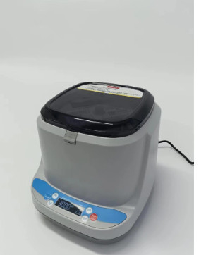 لابراتوار مینی 96 مرکز سانتریفیوژ صفحه خوب 0-3000rpm قابل تنظیم
