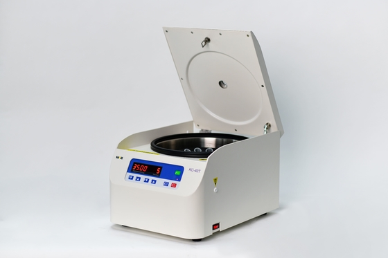 خاموش و کارآمد Labtech میز بالا سرعت پایین سانتریفیوژ حداکثر سرعت 4000 RPM و سطح سر و صدا ≤55dB ((A)